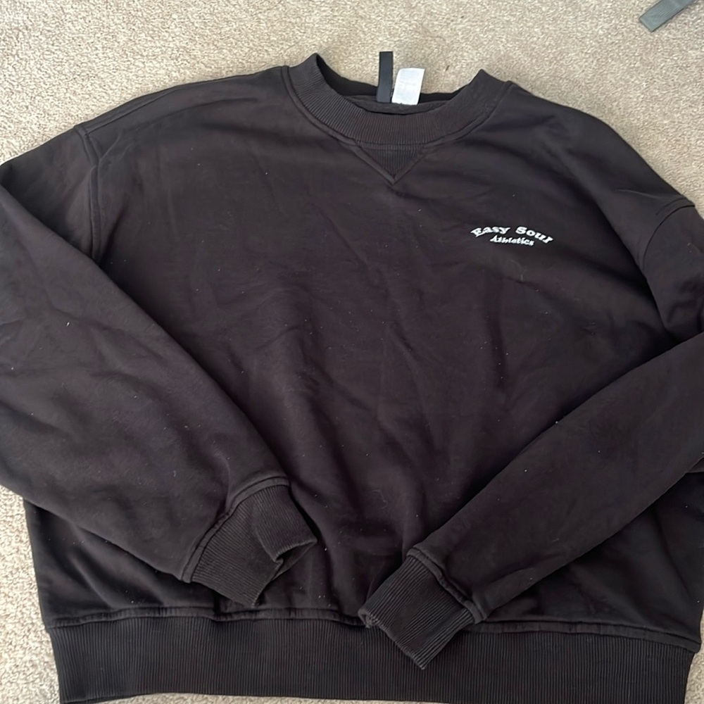 H&M Divided Easy Soul Athletics Large Sweatshirt